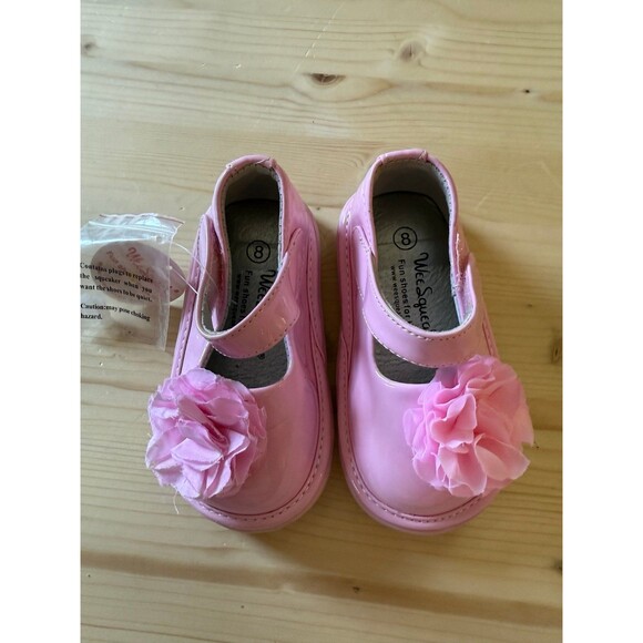 Wee Squeak shoes - Picture 1 of 5